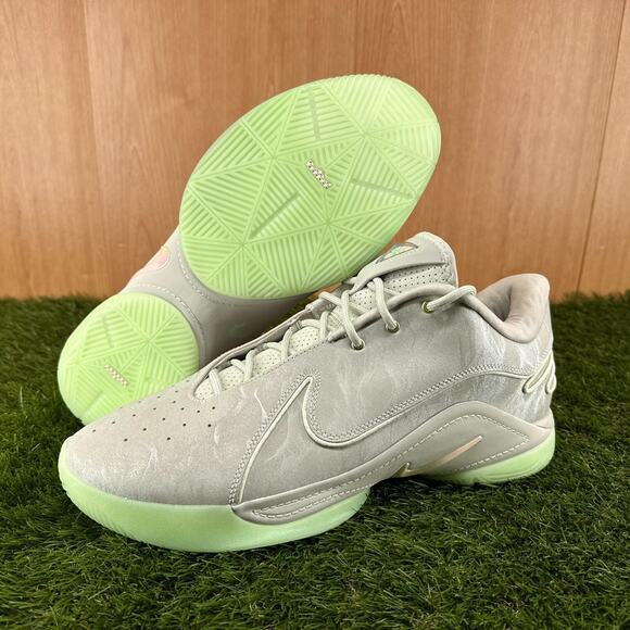 Nike LeBron 22 Dunkman Basketball Shoes FZ1094-002 Men’s US 13 New Without Box main image 4